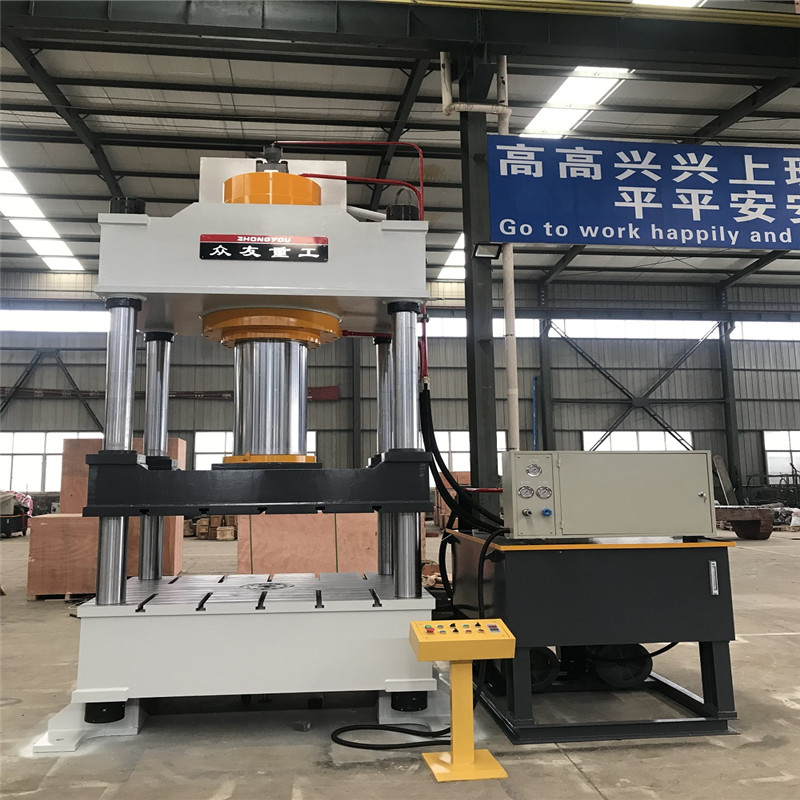 500噸三梁四柱油壓機