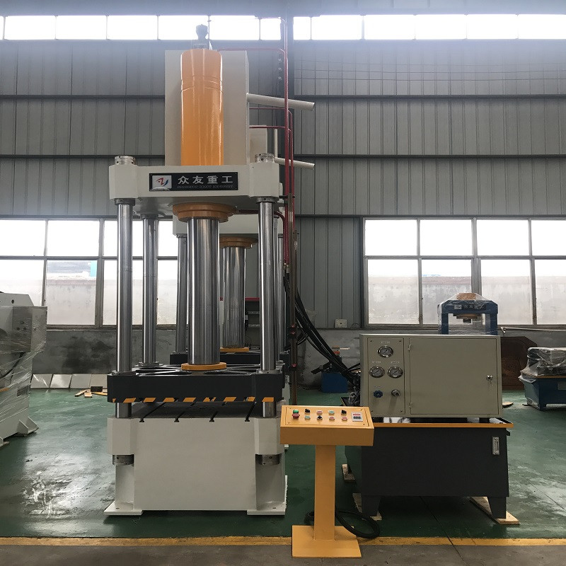 100噸三梁四柱大行程太陽能內膽沖孔油壓機