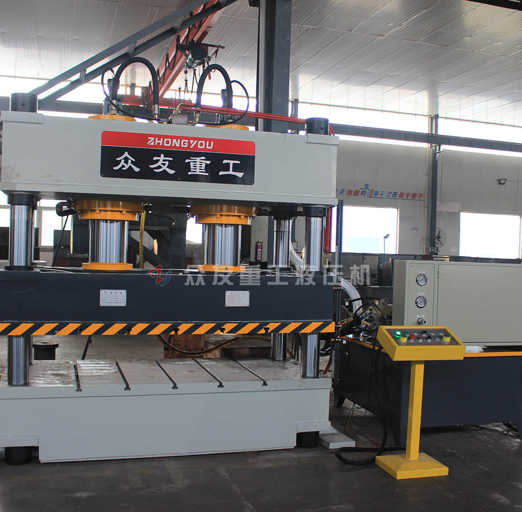 油壓機廠家告訴你復合板成型油壓機頂出裝置的