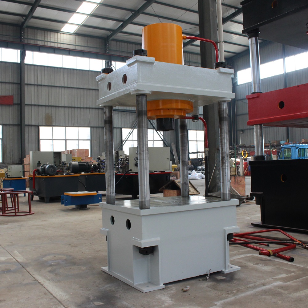 200噸兩梁四柱液壓機