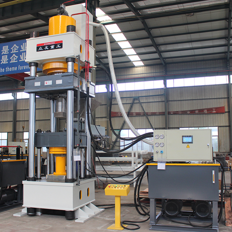 630噸鹽磚成型液壓機