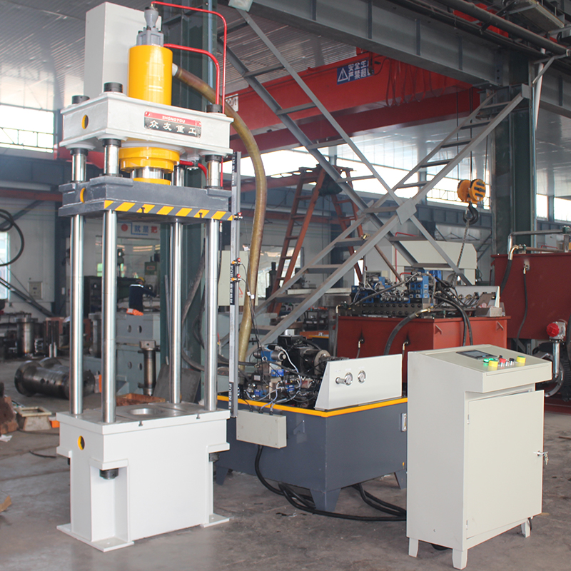 100噸四柱伺服液壓機