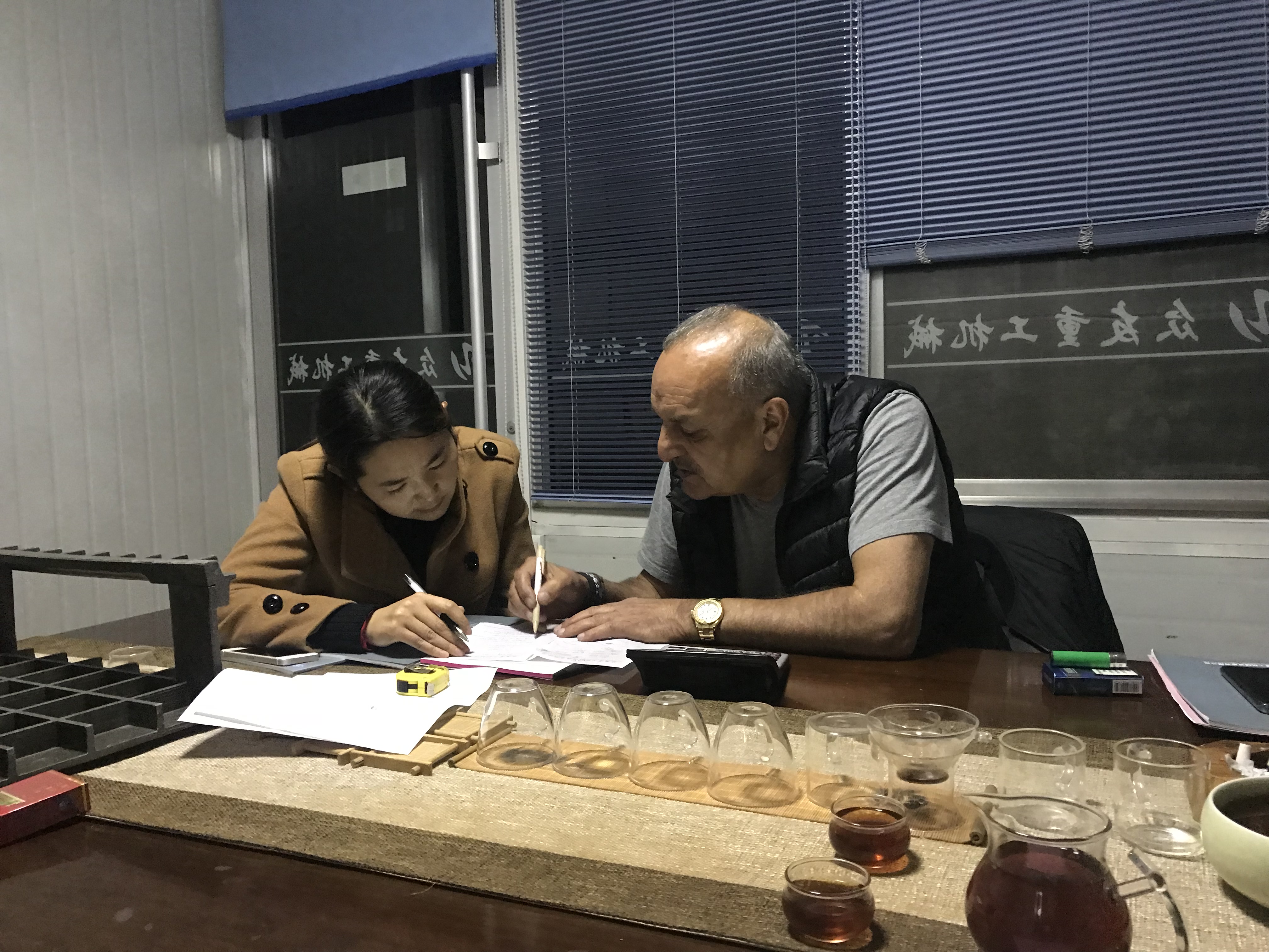 巴基斯坦客戶來(lái)我公司實(shí)地考察并達(dá)成合作