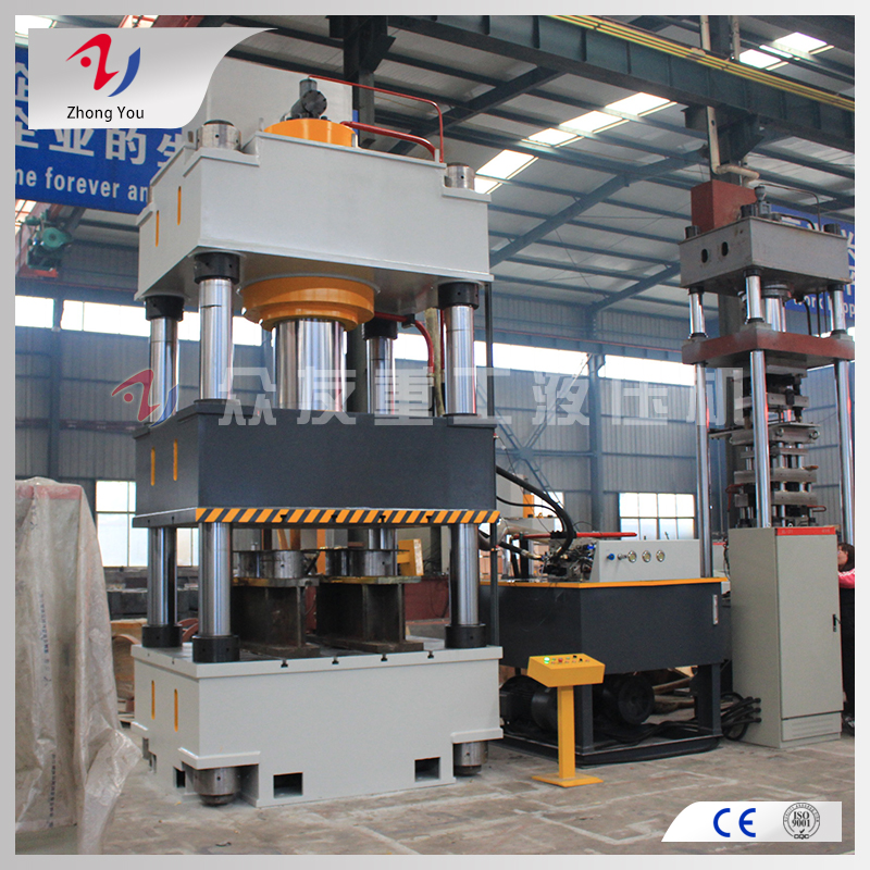 315噸漏糞板成型油壓機應該怎么清洗？