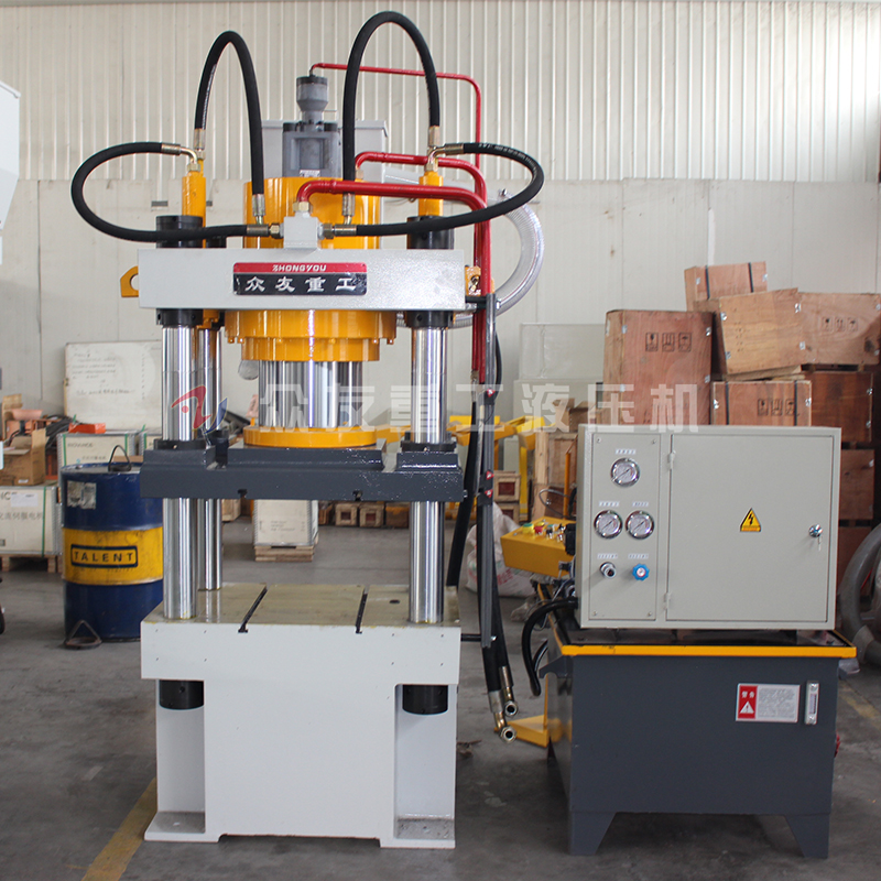 油壓機械廠家為您介紹四柱油壓機有哪些優點？